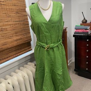 Spense Green Sleeveless V-Neck Midi Sundress
